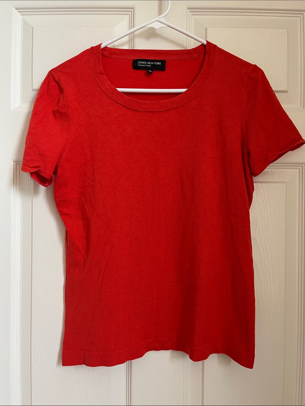 Vintage Women's Jones New York Bright Reddish Orange Short Sleeve Crewneck Tee M